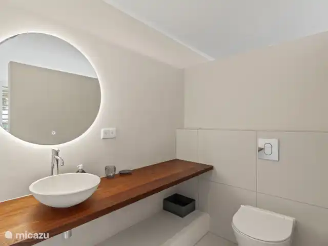 Villa Bella Vista - Brakkeput Abou | Curaçao, Banda Ariba (est), Brakkeput Abou - villa Salle de bain attenante chambre 2.