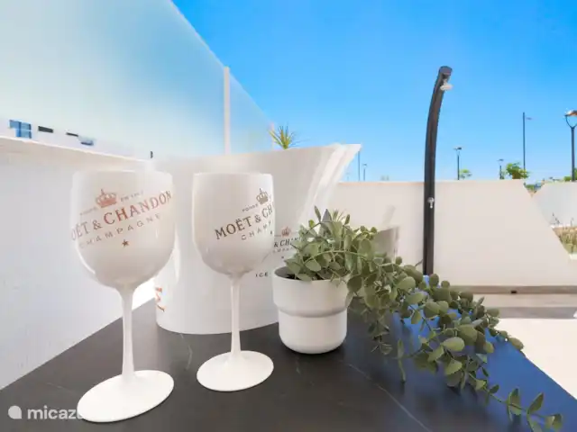 Location de Vacances Espagne, Murcia, Torre-Pacheco, appartement - Casa Wilatie - Santa Rosalía douche extérieure
