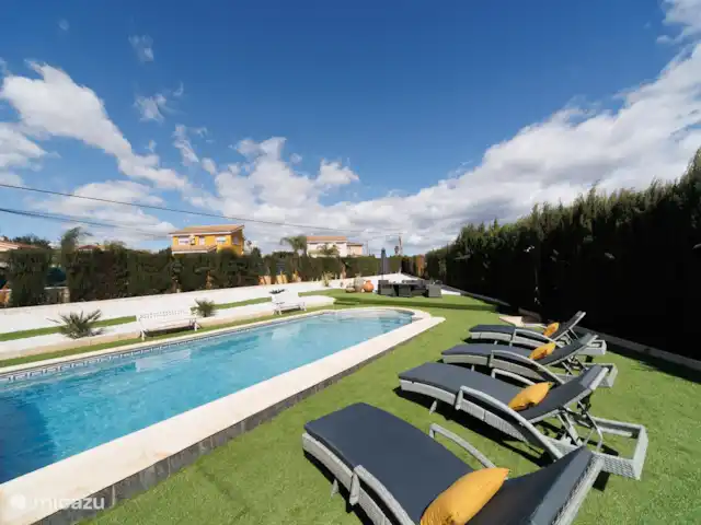Villa de lujo a 20 min de Valencia en España, Valencia, Llíria - villa Piscina