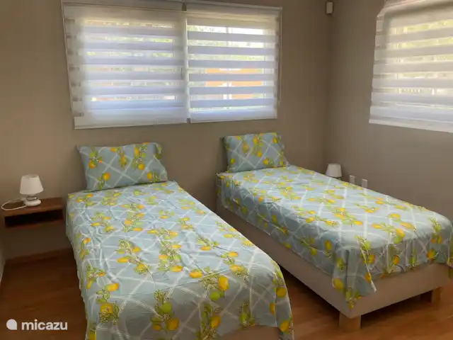 Villa Soleil  | Curaçao, Banda Ariba (est), Montaña Abou - villa Chambre 2
Deux lits simples confortables qui peuvent être rapprochés comme un lit double si nécessaire