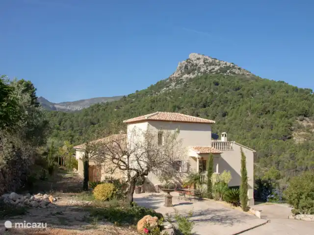 Villa Foia Vella : chambre Almendra | Espagne, Costa Blanca, Benigembla - chambres d'hôtes Vue de face