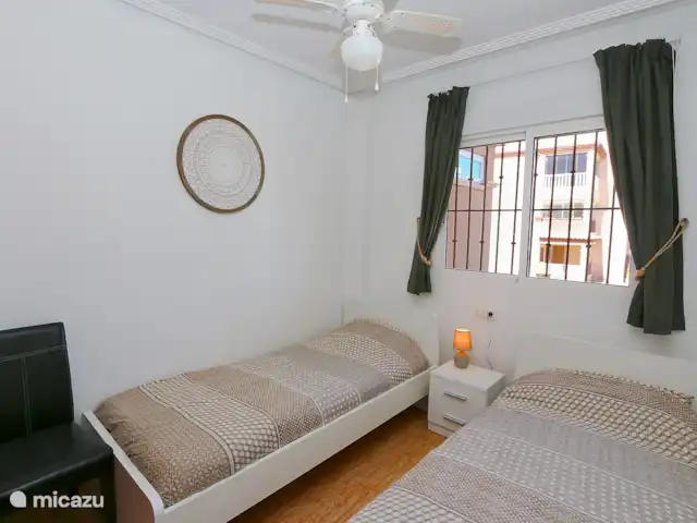 Appartement en résidence à San Pedro del Pinatar | Espagne, Murcia, San Pedro del Pinatar - appartement Chambre avec deux lits simples
