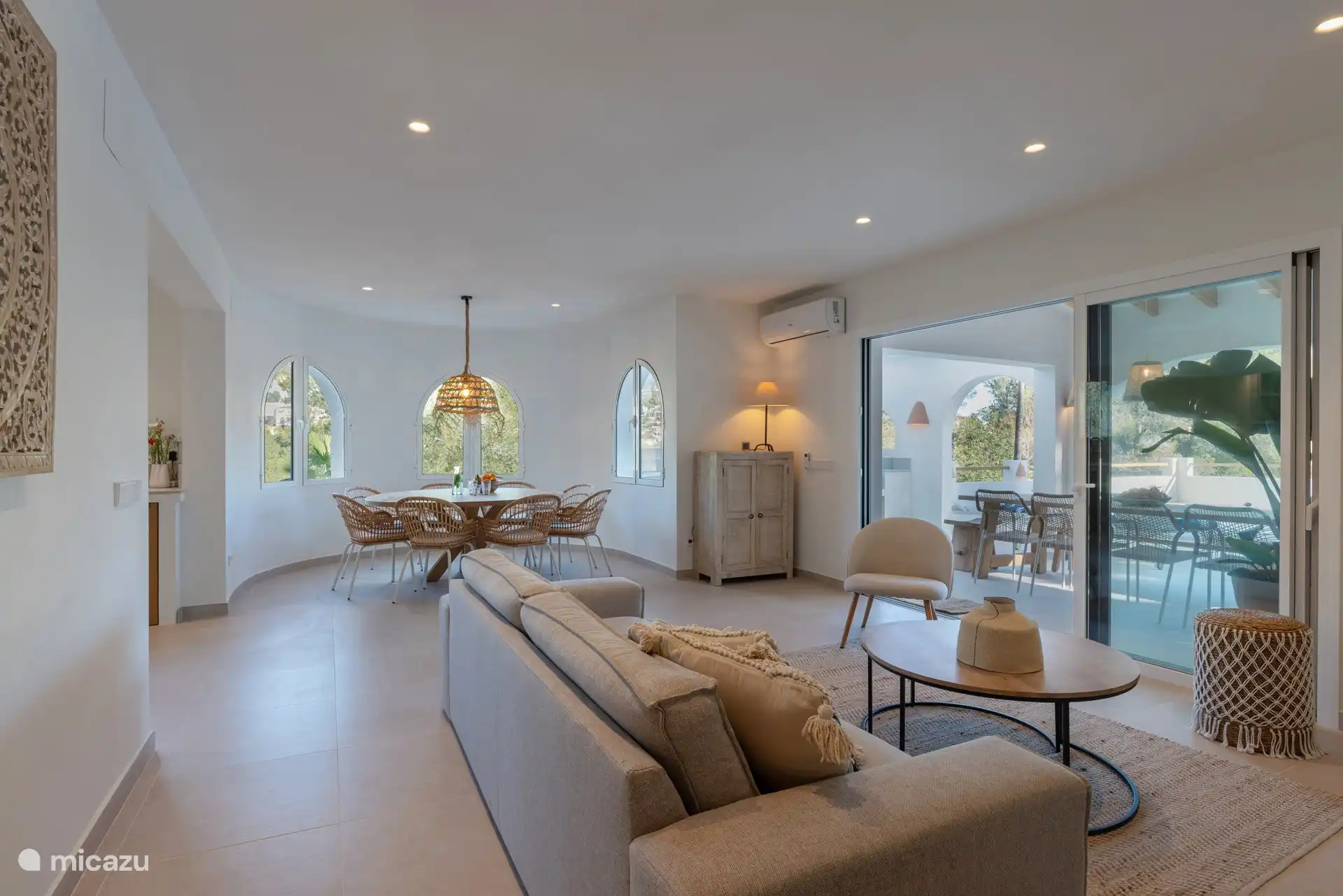 Gemütliches Wohnzimmer in der Ferienvilla