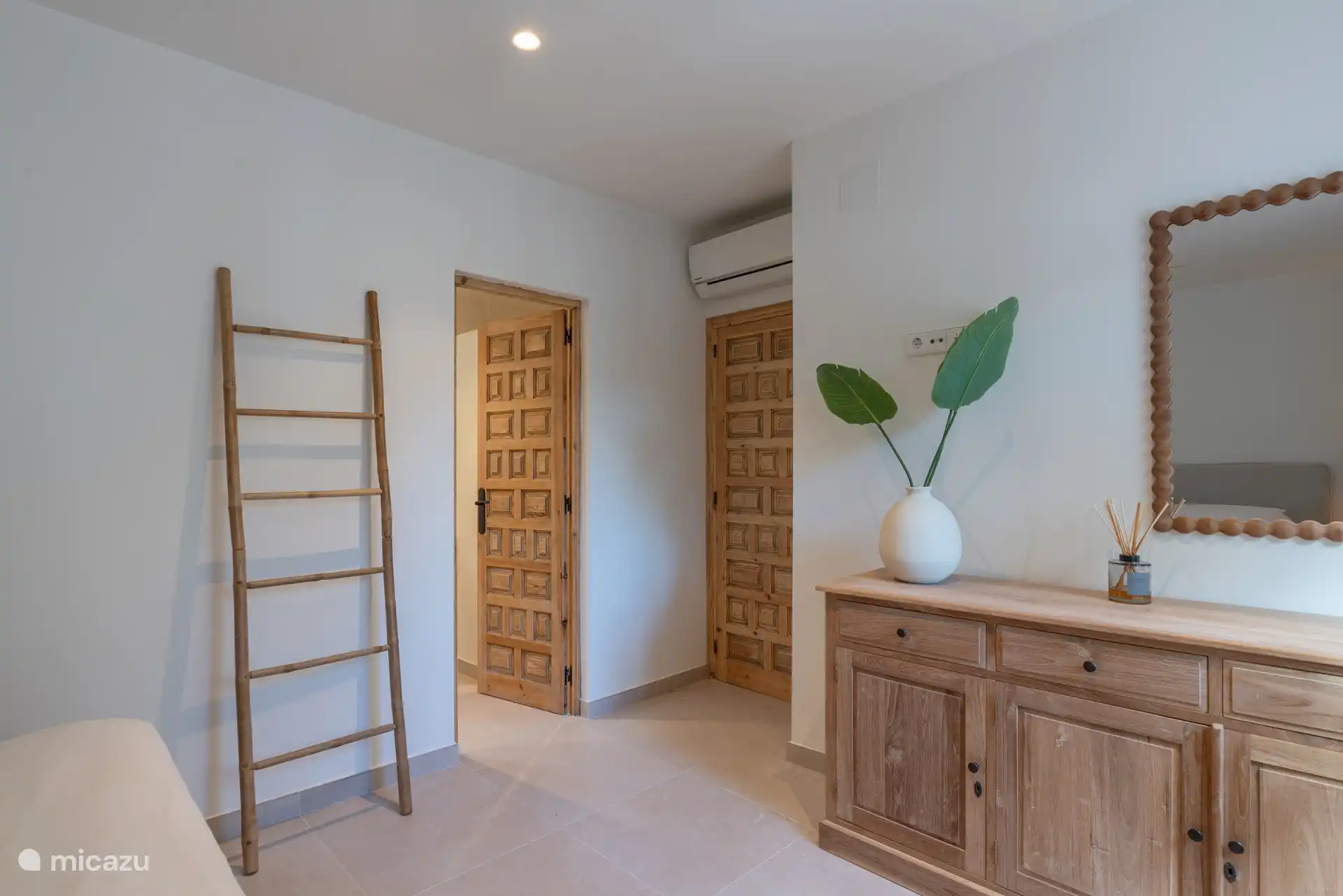 Ausgestattet mit Klimaanlage 