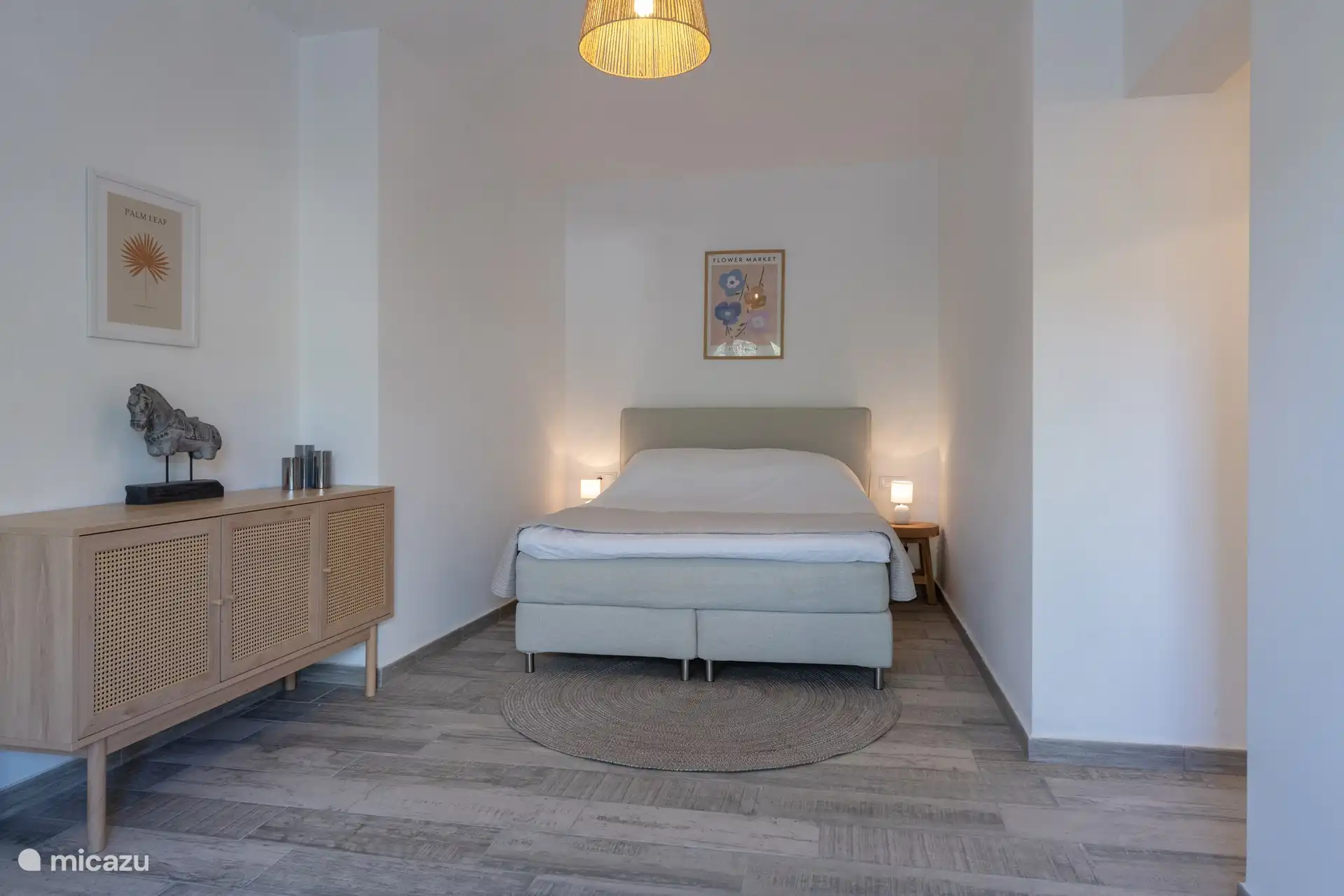 Schlafzimmer in der unteren Etage 