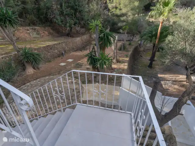 Villa del Valle en España, Costa Blanca, Benissa - villa En la primera planta un estudio / dormitorio independiente