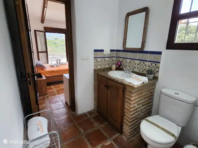Cortijo Marleen midden in natuur huren in Spanje, Andalusië, Árchez - villa Ensuite badkamer 1