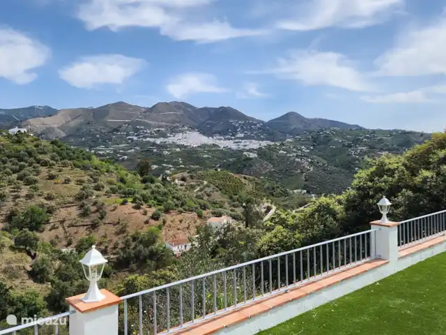 Cortijo Marleen midden in natuur huren in Spanje, Andalusië, Árchez - villa Wat een uitzicht!