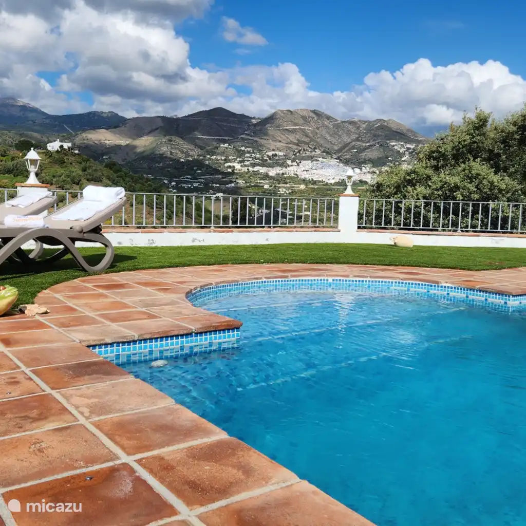 Cortijo Marleen Rust middenin Natuur