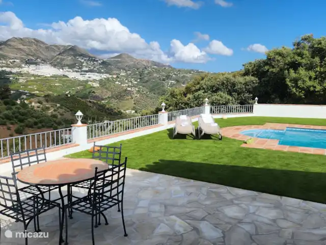 Cortijo Marleen midden in natuur huren in Spanje, Andalusië, Árchez - villa Wat een uitzicht