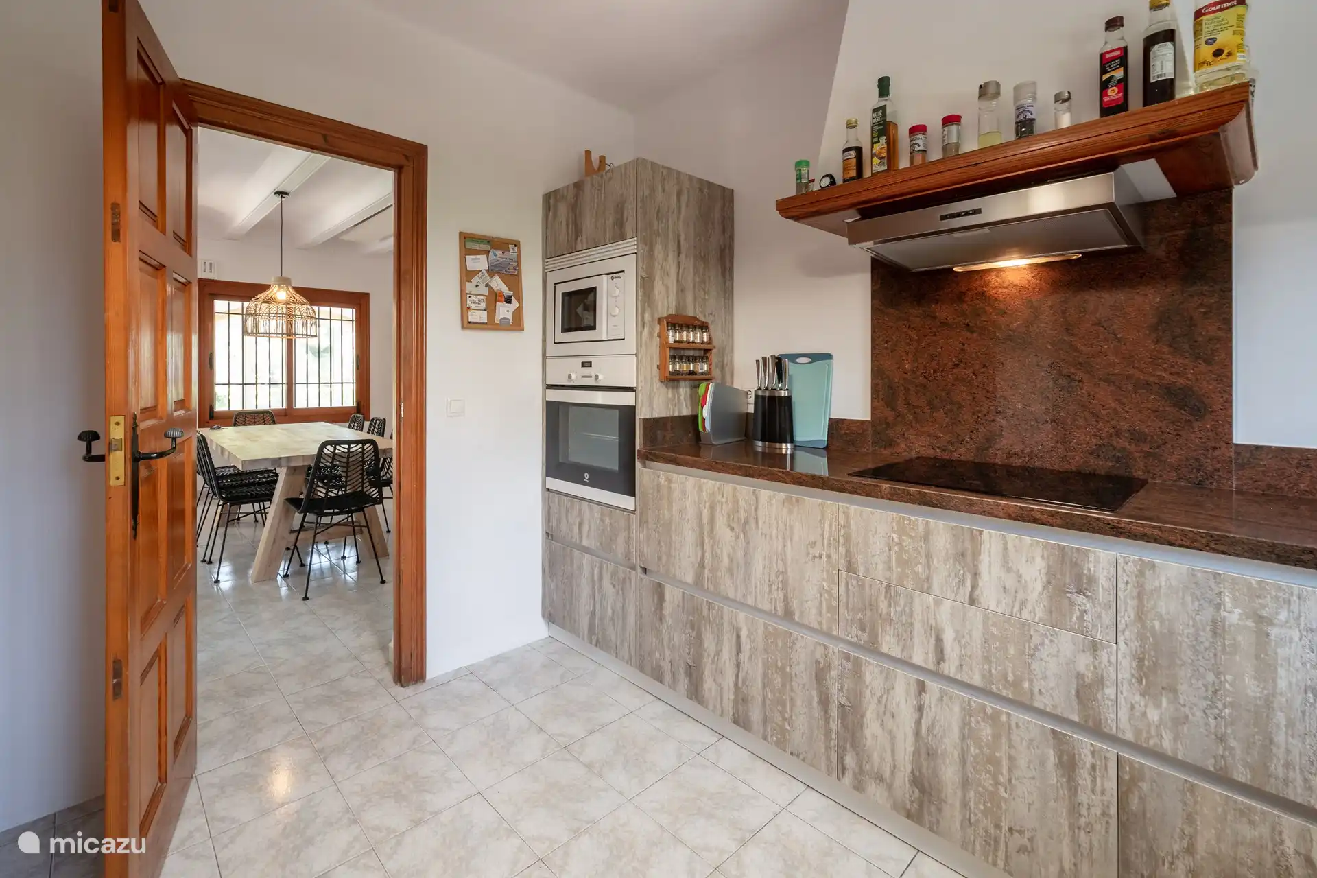 Küche mit allen Annehmlichkeiten