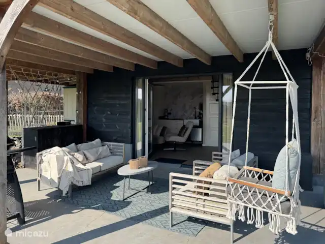 Séjour unique en pleine nature | Pays-Bas, Brabant-Septentrional, Made - ferme La terrasse/véranda même par mauvais temps vous êtes au sec.
