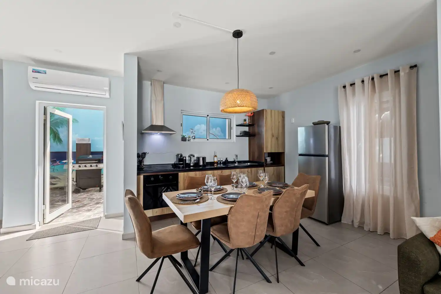 Kitchen fully equipped