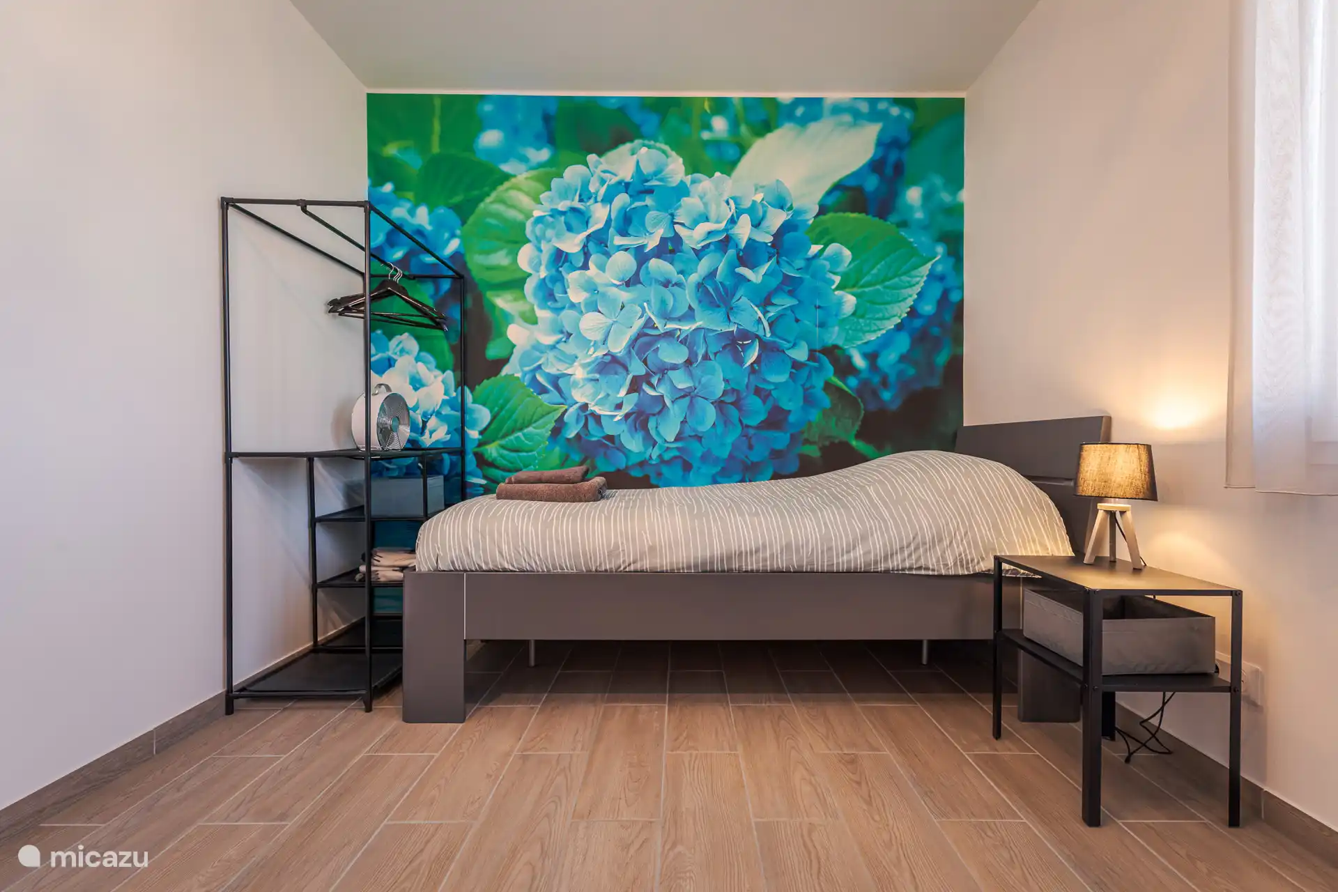 Chambre 3 avec 2 lits simples