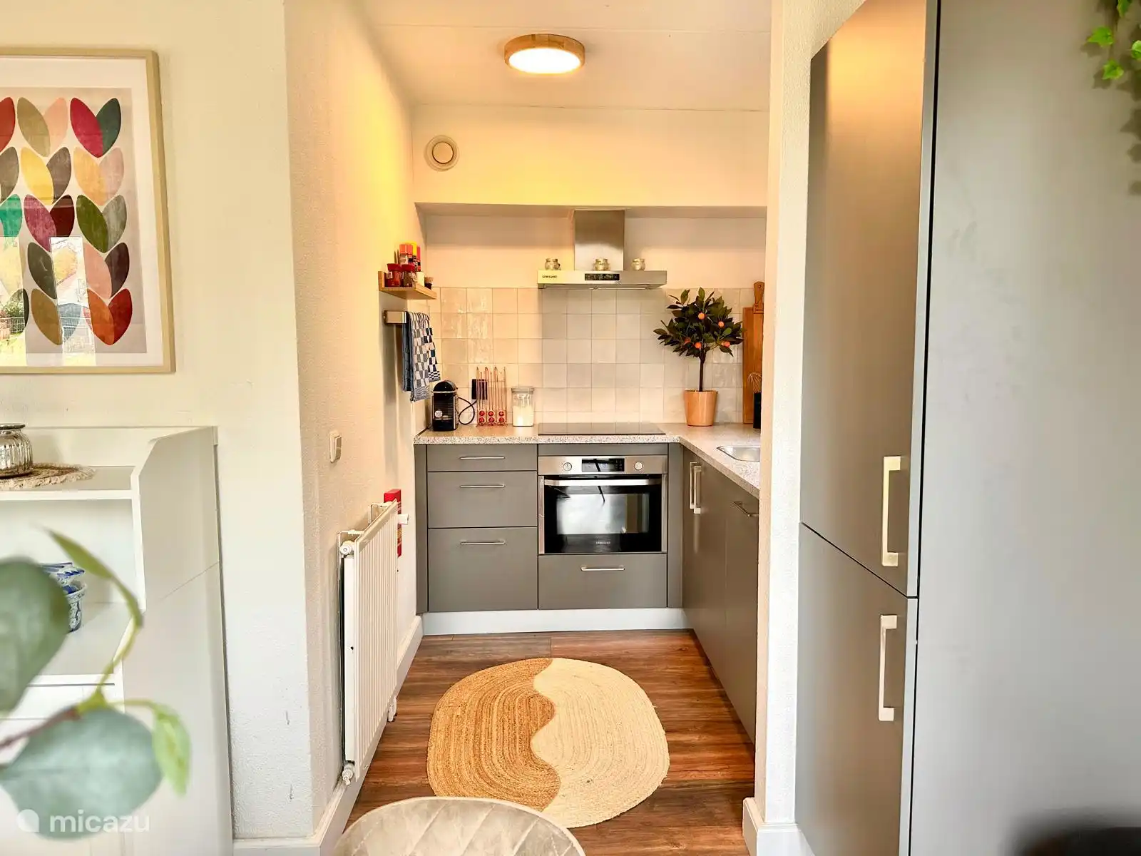 nice kitchen with all the trimmings