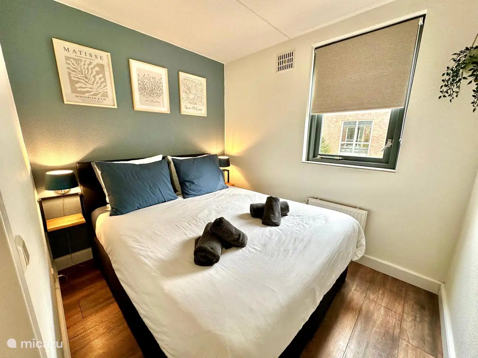 Downstairs bedroom with double bed