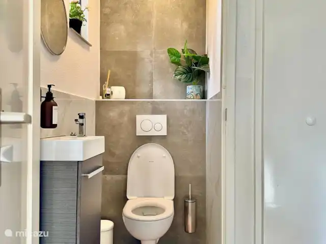 6p. Boshuis *Jacuzzi*De Groene Specht | Pays-Bas, Gueldre, Ewijk - maison de vacances WC en bas