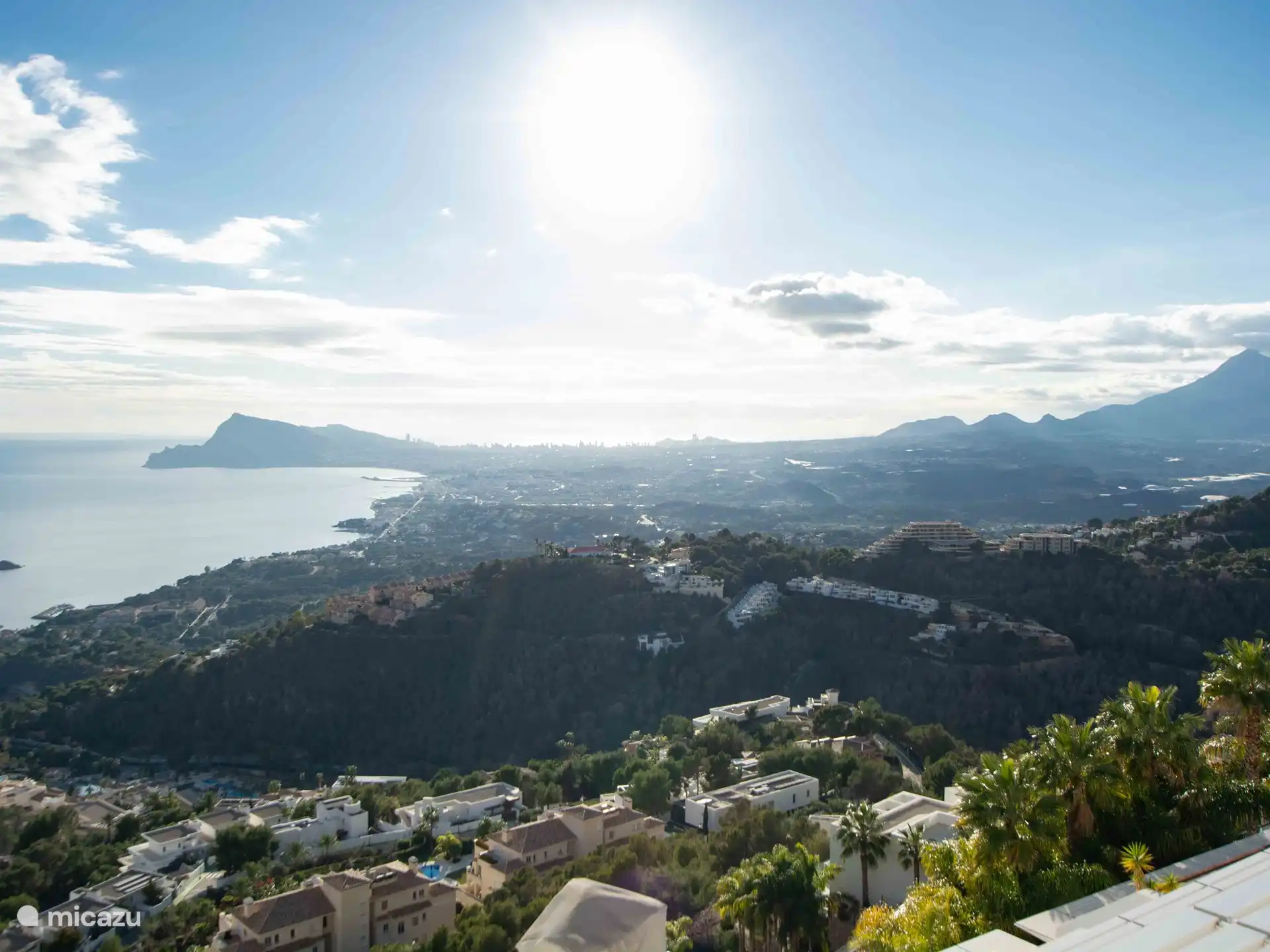 Panorama del Mar - Prachtig zicht vanaf het terras.
