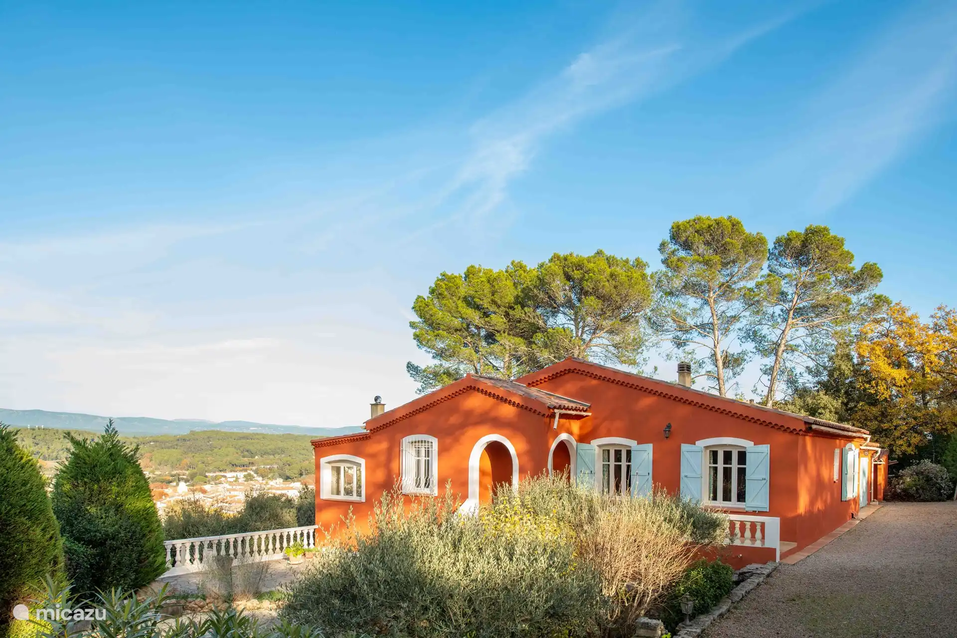 The house on top of the hill