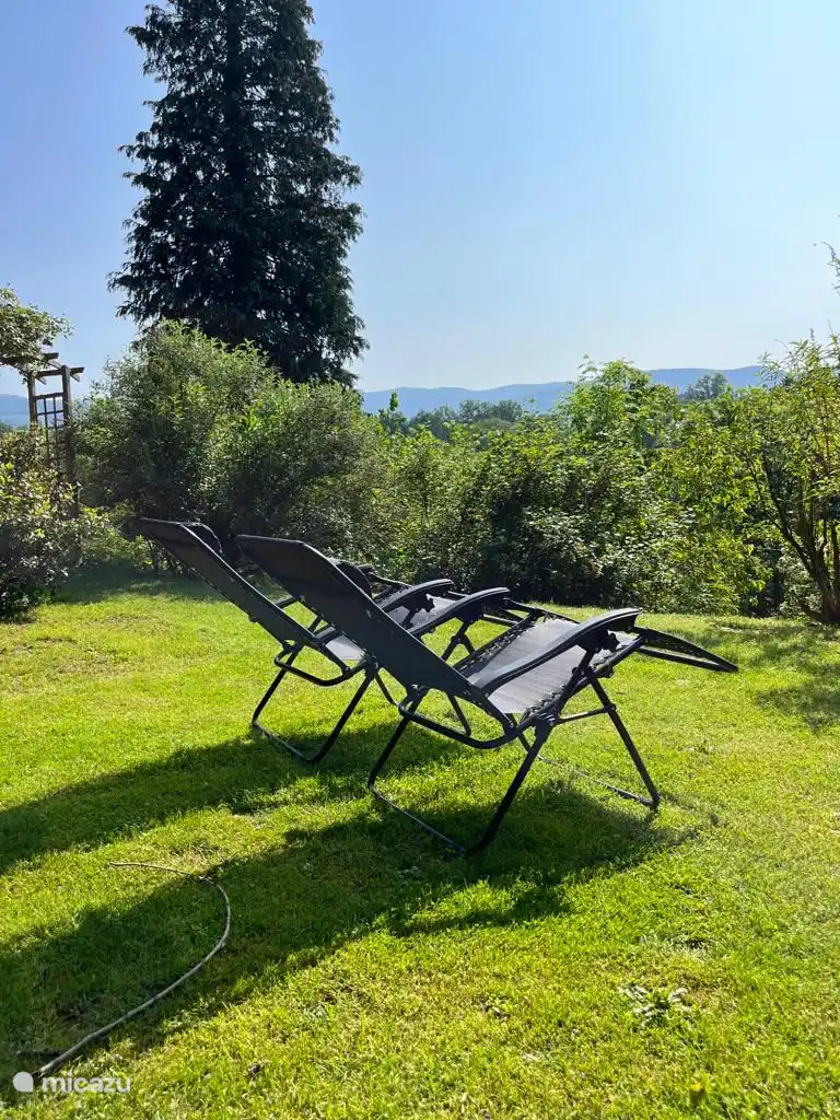 Garten mit Blick auf den Col de Beal
