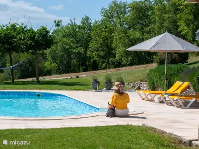 Margarita en Francia, Lot,  Salviac - casa vacacional La piscina
