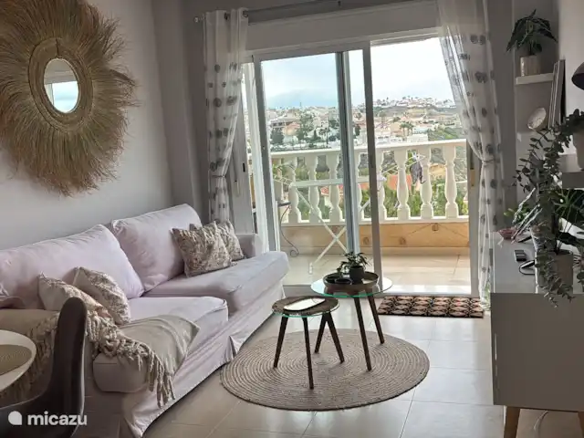 Location de Vacances Espagne, Costa Blanca, Ciudad Quesada, appartement - Casa Baila Salon et terrasse