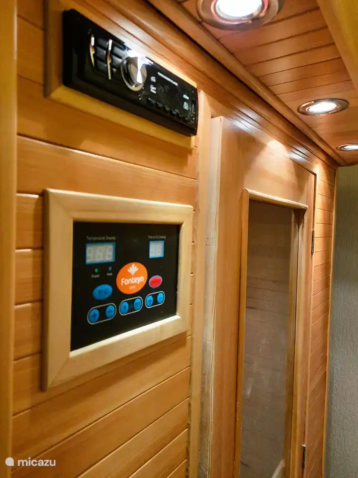 Auf Wunsch sorgt das Radio für entspannende Hintergrundmusik.