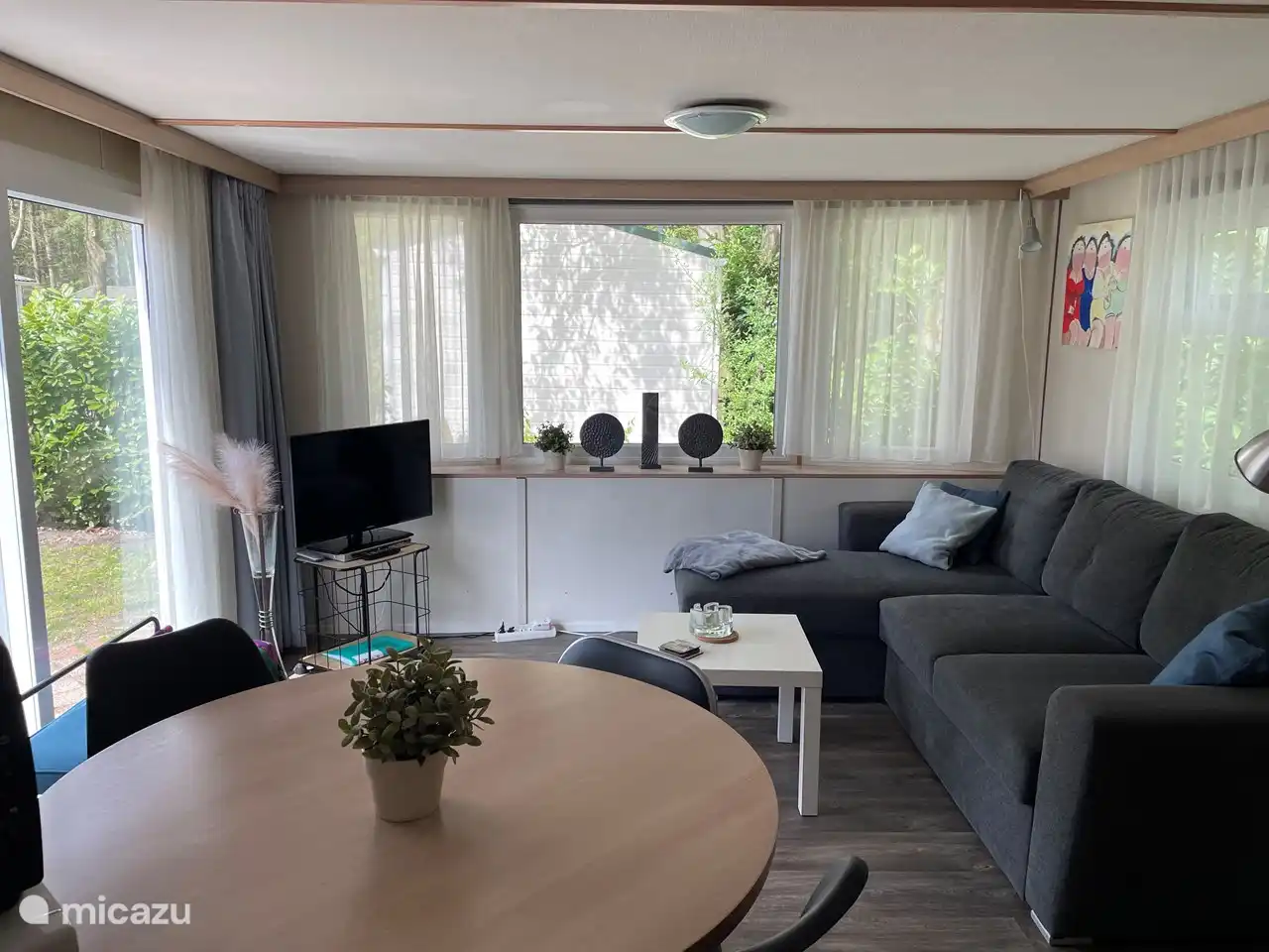 Faul auf der Couch vor der U-Bahn?