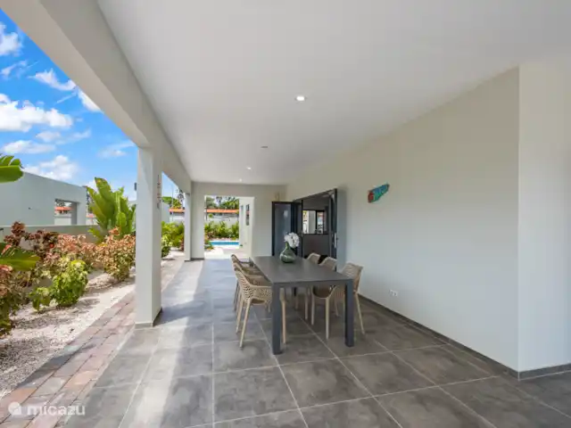 Villa Jasmijn avec piscine privée  | Curaçao, Curaçao-Centre, Willemstad - villa Table d’extérieur
