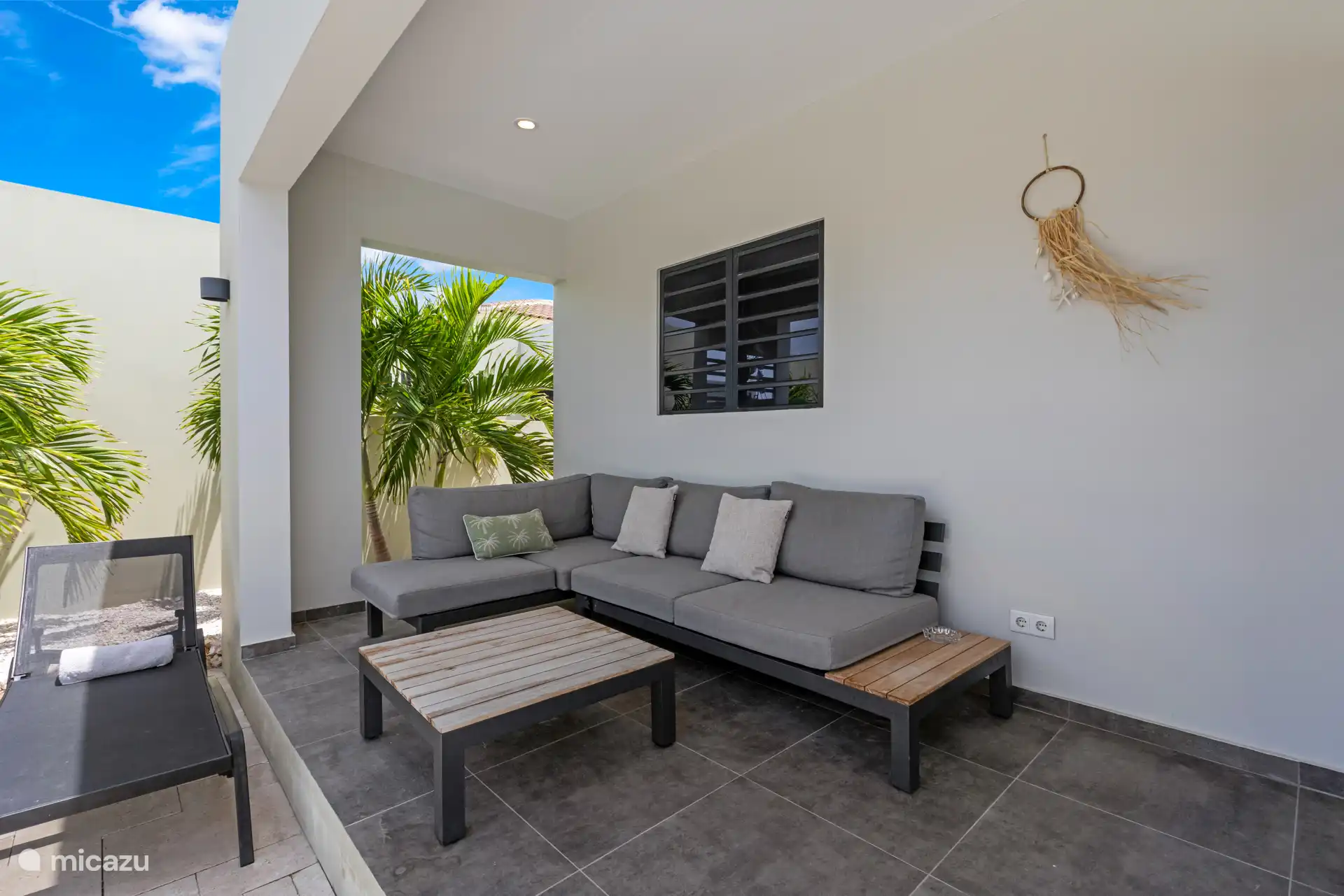 Coin salon extérieur 