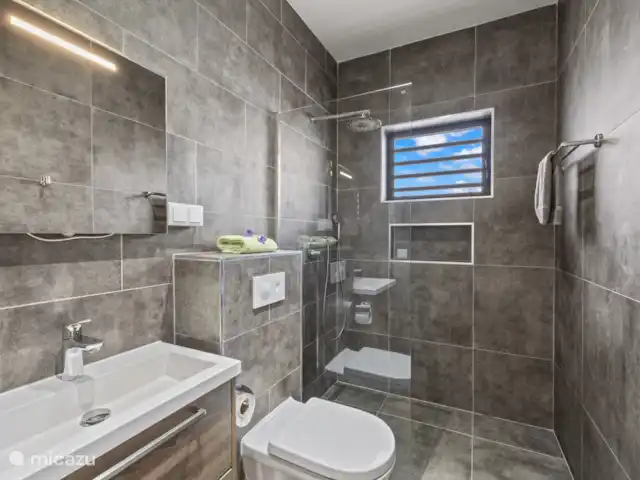 Villa Jasmijn avec piscine privée  | Curaçao, Curaçao-Centre, Willemstad - villa salle de bain séparée
