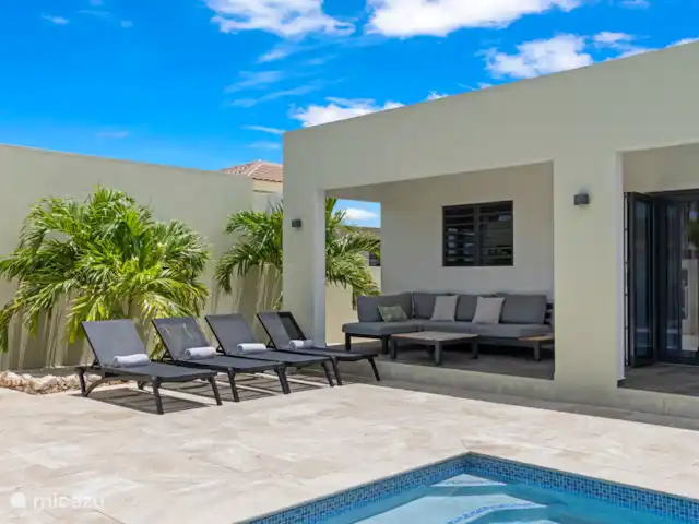 Villa Jasmijn avec piscine privée  | Curaçao, Curaçao-Centre, Willemstad - villa Chaises longues