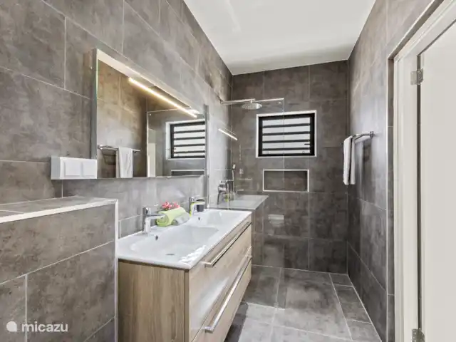 Villa Amber con piscina privada  en Curazao, Curazao Centro, Willemstad - villa Baño privado