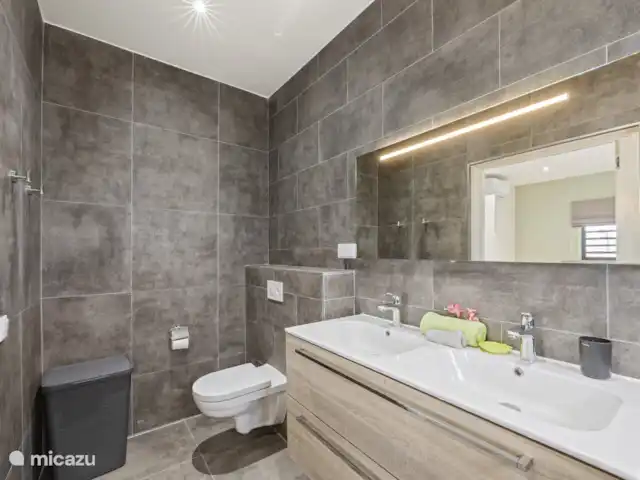 Villa Amber con piscina privada  en Curazao, Curazao Centro, Willemstad - villa Baño privado