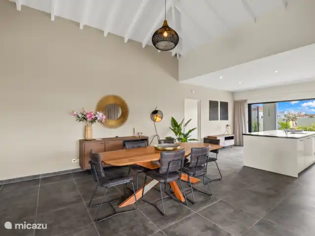 Villa Amber con piscina privada  en Curazao, Curazao Centro, Willemstad - villa Comedor