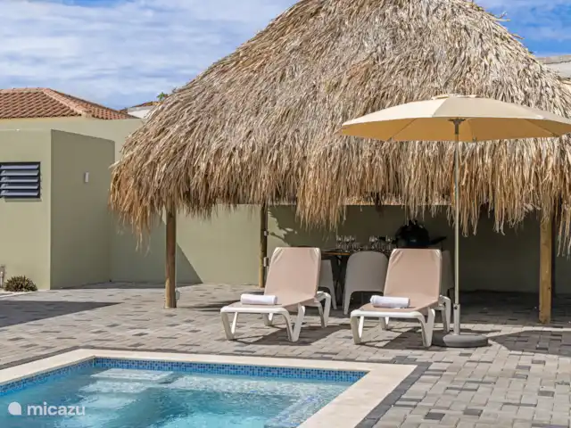 Villa Infinity Blue avec piscine privée | Curaçao, Curaçao-Centre, Willemstad - villa Chaises longues