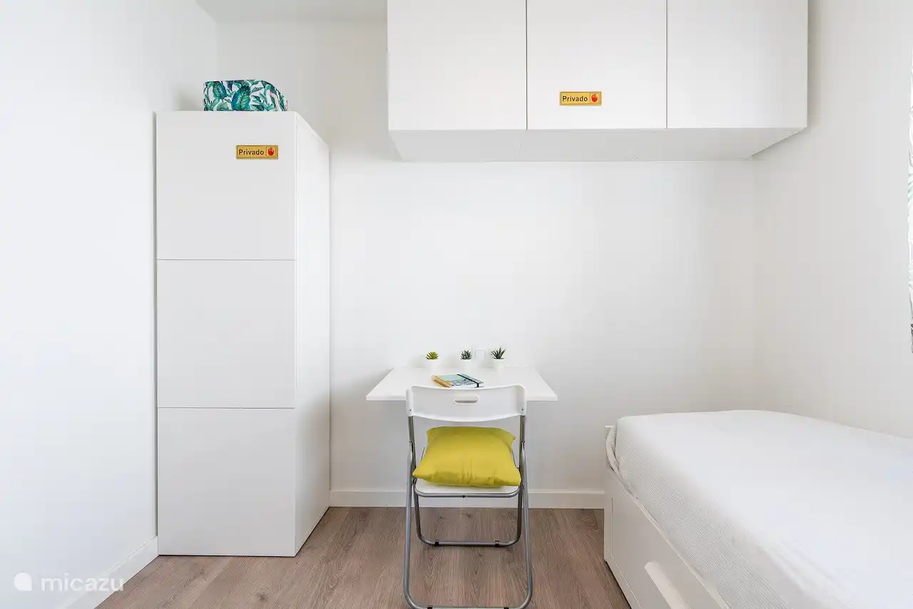 Y aqu&#237; tambi&#233;n hay mucho espacio en el armario