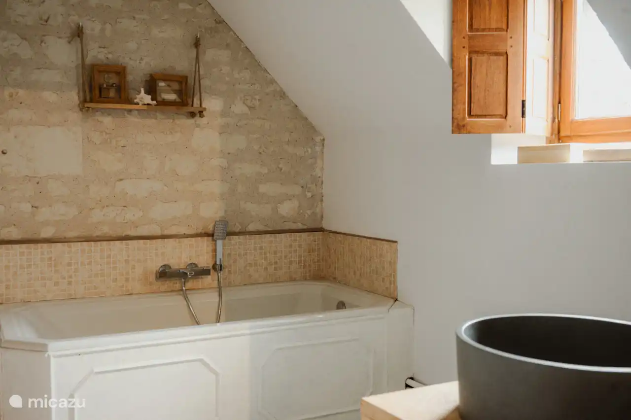 Fouque Nerra Badezimmer Badewanne