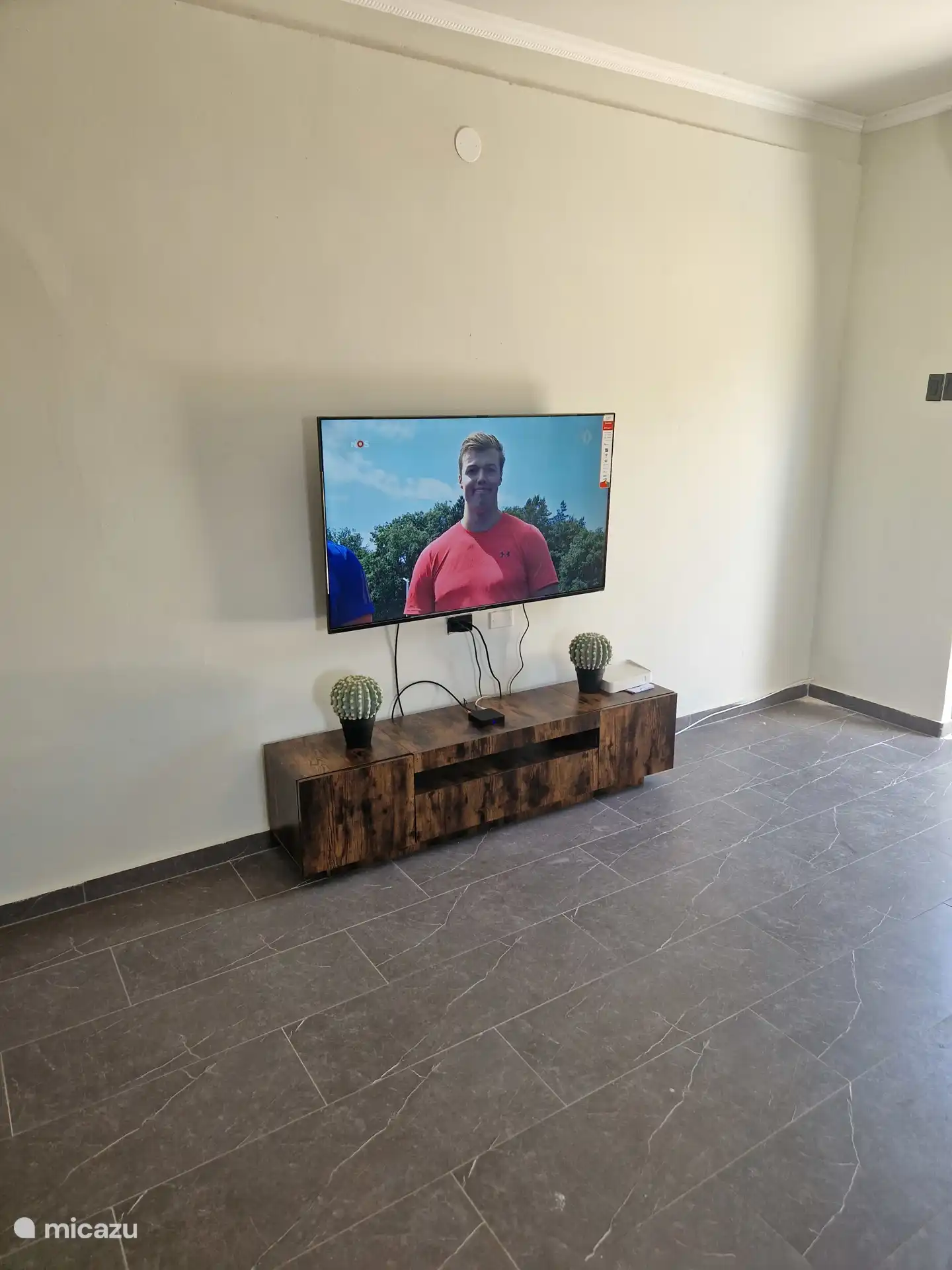 Smart TV de 55 pulgadas con Flow 