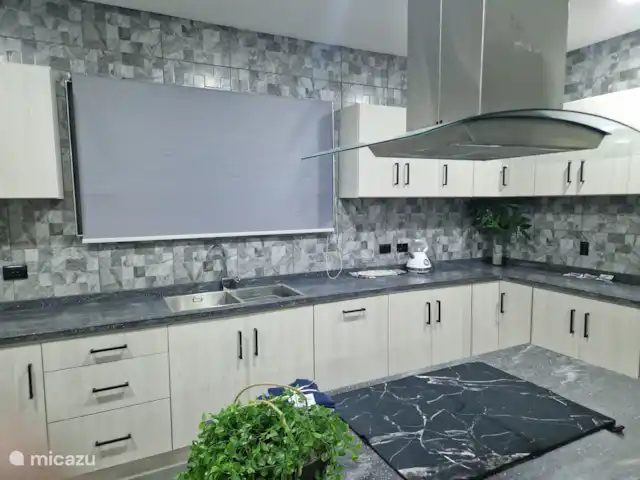 Casa Andries Montanja Rey | Curaçao, Banda Ariba (est), Montan'i Rei - villa Cuisine spacieuse avec tous les garnitures !