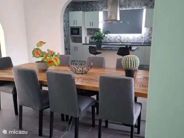 Casa Andries Montanja Rey | Curaçao, Banda Ariba (est), Montan'i Rei - villa Salle à manger