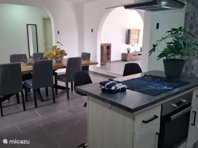 Casa Andries Montanja Rey | Curaçao, Banda Ariba (est), Montan'i Rei - villa Cuisine - Salle à manger