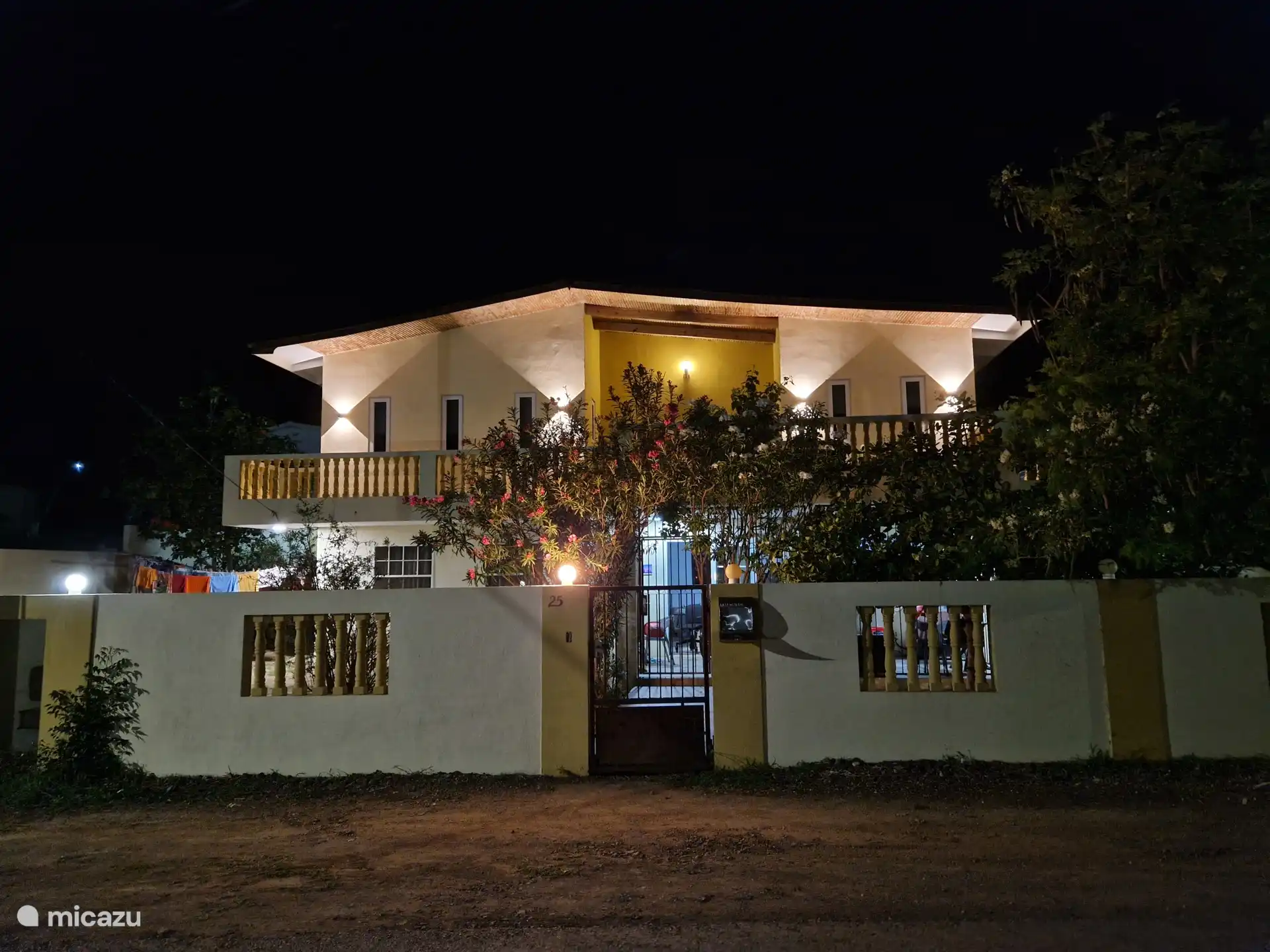 Casa Andries Montanja Rey