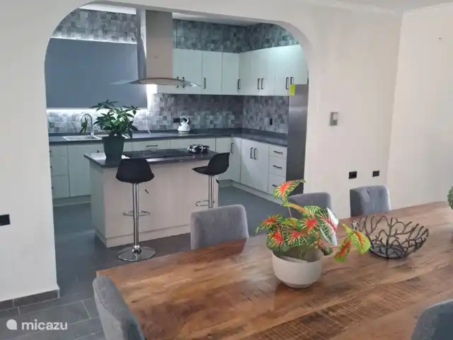 Casa Andries Montanja Rey | Curaçao, Banda Ariba (est), Montan'i Rei - villa Salle à manger - Cuisine