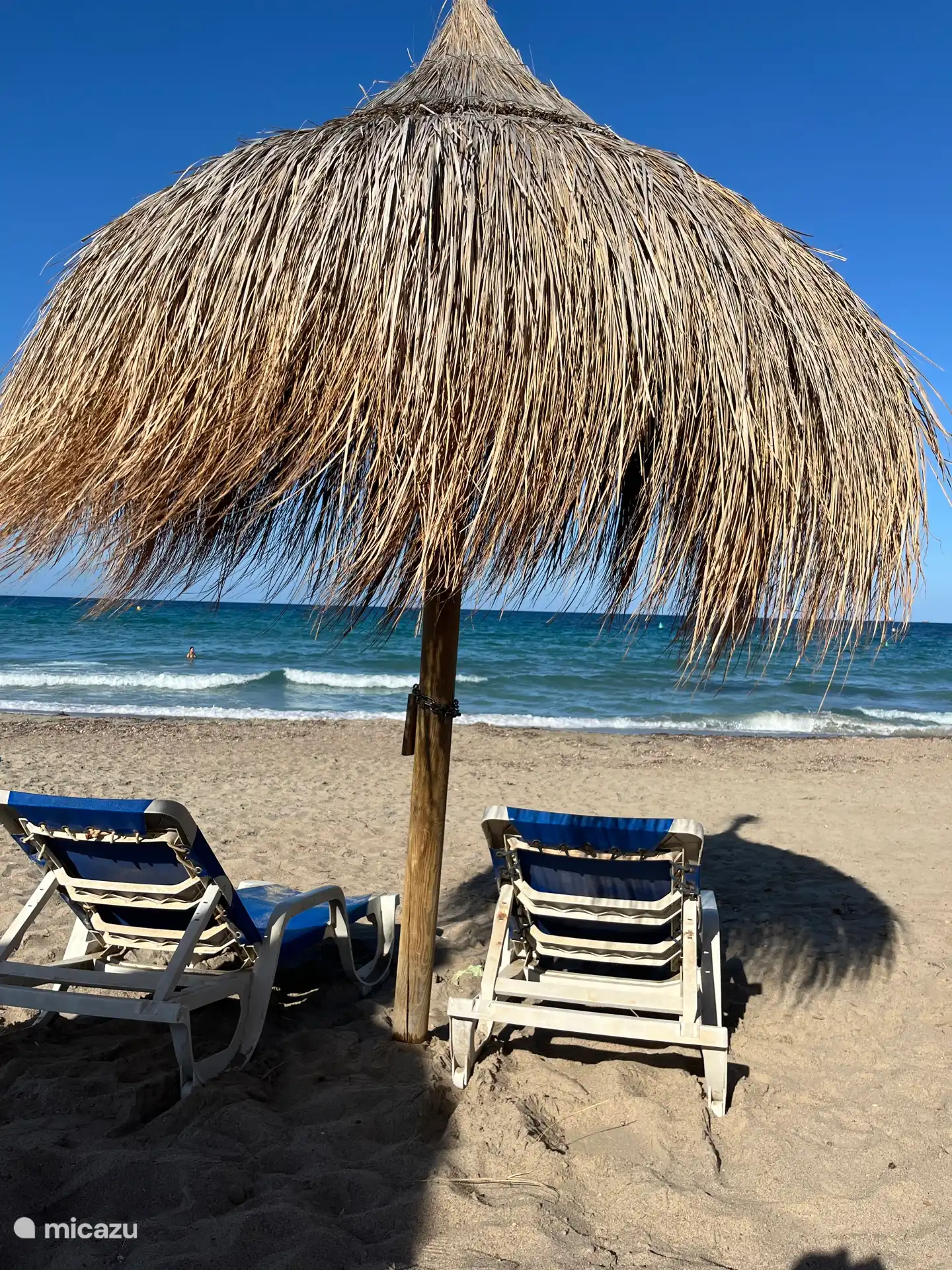 Playa Mar Menor, a unos 30 minutos en coche
