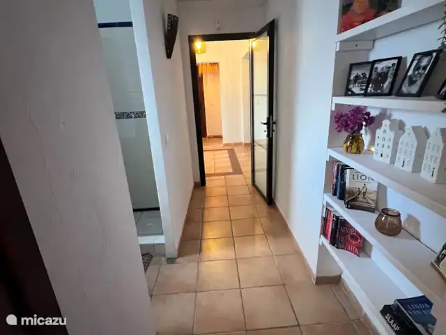Finca Pipa | Espagne, Andalousie, Alhaurín el Grande - finca Couloir de l’aile privée (chambre trois)