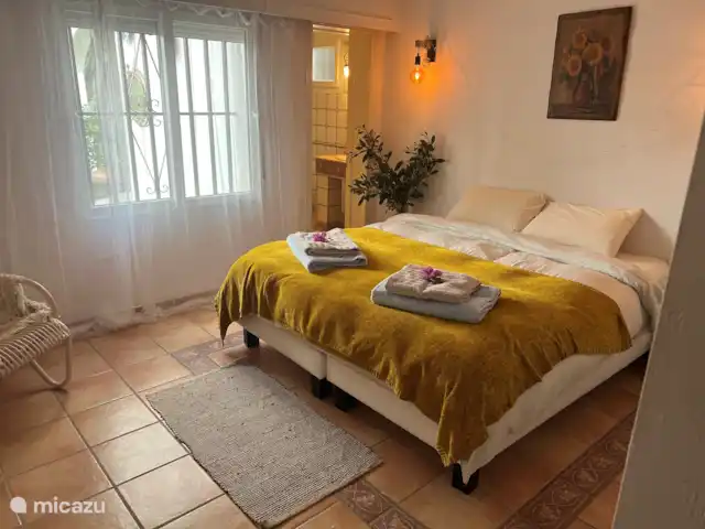 Finca Pipa | Espagne, Andalousie, Alhaurín el Grande - finca Deuxième chambre spacieuse avec salle de bain privée