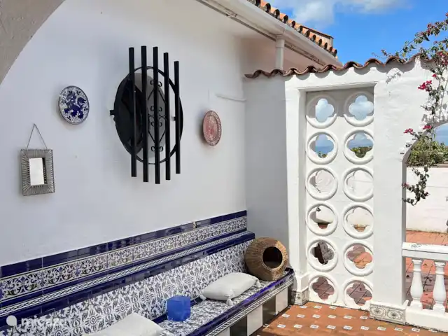 Finca Pipa | Espagne, Andalousie, Alhaurín el Grande - finca Terrasse sur le jardin extérieur, profitez du lever du soleil avec une tasse de café