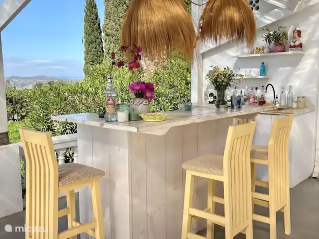 Finca Pipa | Espagne, Andalousie, Alhaurín el Grande - finca Bar extérieur avec réfrigérateur et évier
