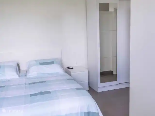 villa en Surinam, Paramaribo, Paramaribo – Villa Faya Lobi Dormitorio 2 - con baño